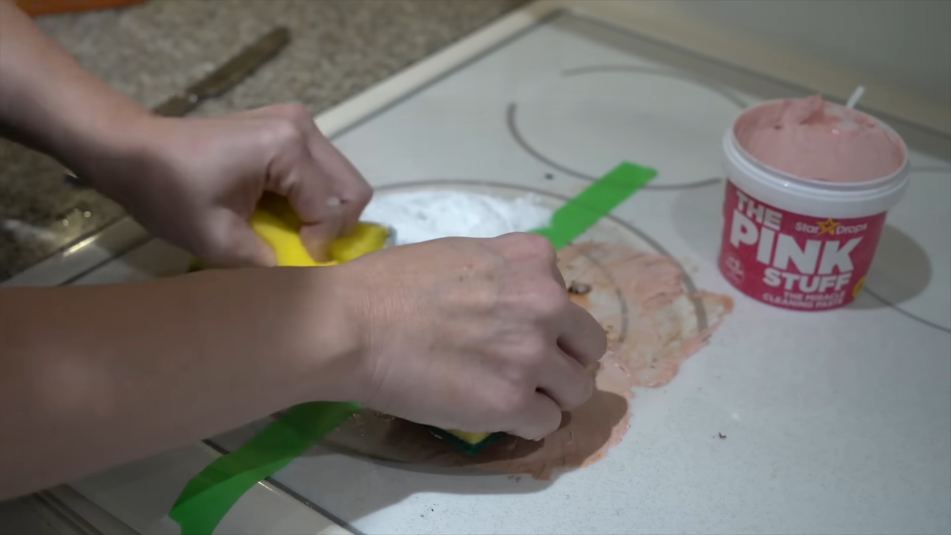 Baking Soda Cleaning Hacks