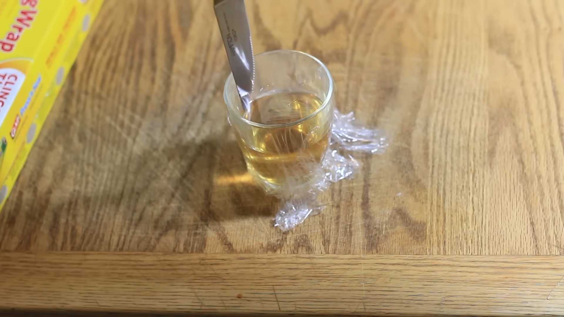 White vinegar cleaning hacks