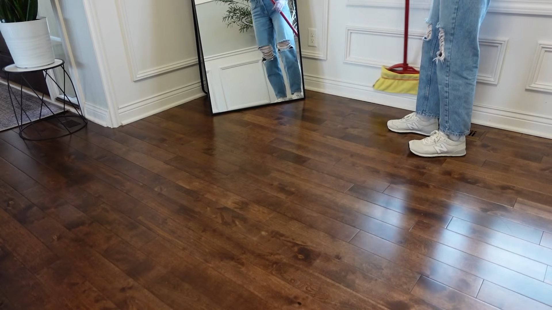 Baseboard Dusting Tips