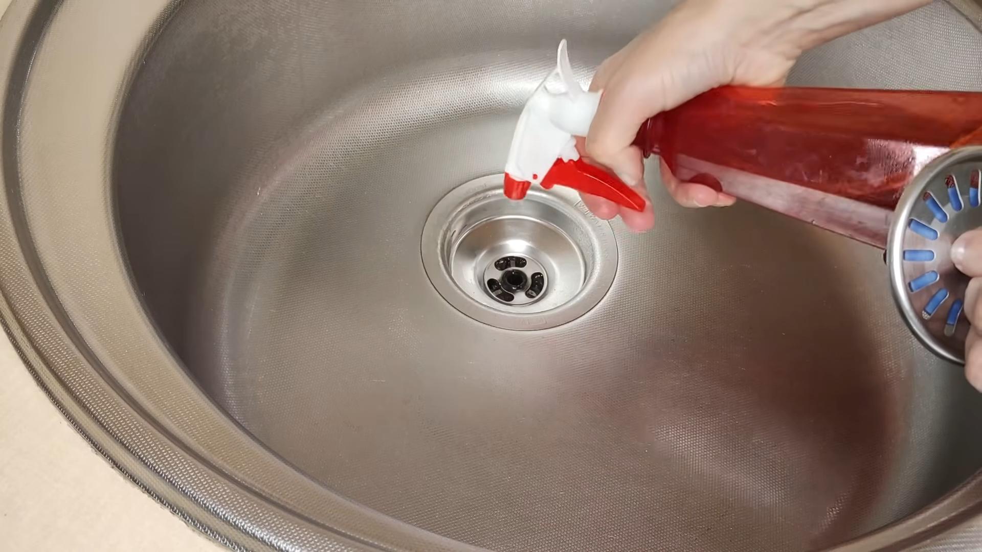 Clove Vinegar Reaction